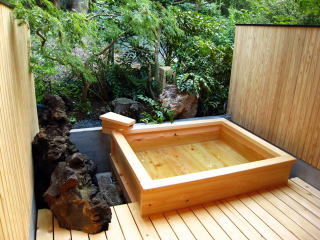 貸切露天風呂のお湯は、もちろん天然温泉です。のイメージ